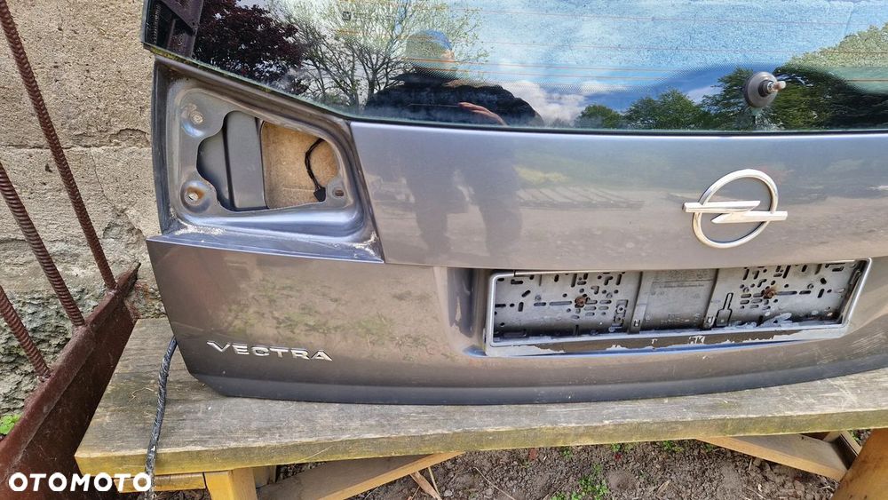 Opel Vectra C Kombi klapa bagażnika - 3