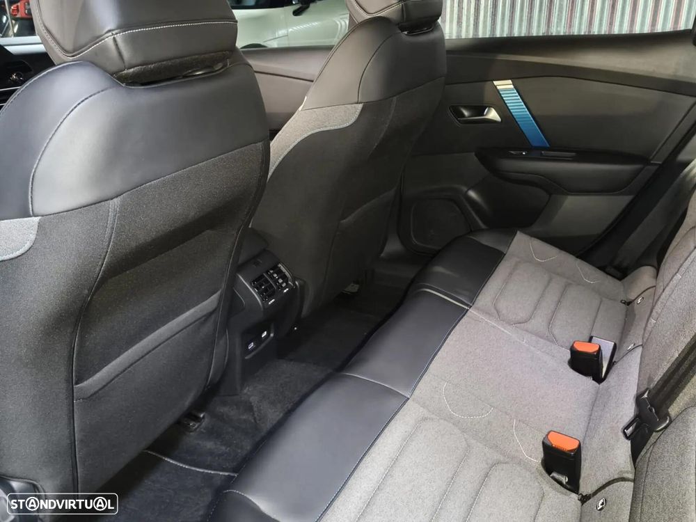 Citroën e-C4 50 kWh Feel - 28