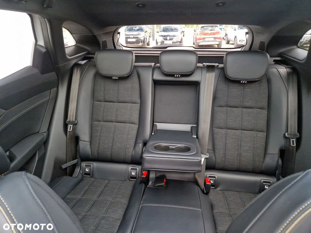 Renault Austral 1.3 TCe mHEV Iconic - 27