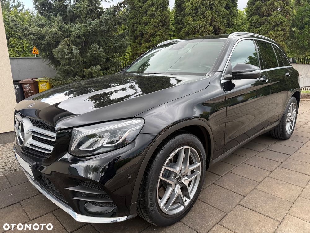 Mercedes-Benz GLC - 1