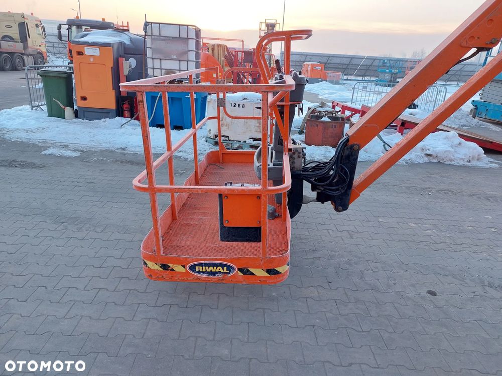 JLG 1200SJP - 6