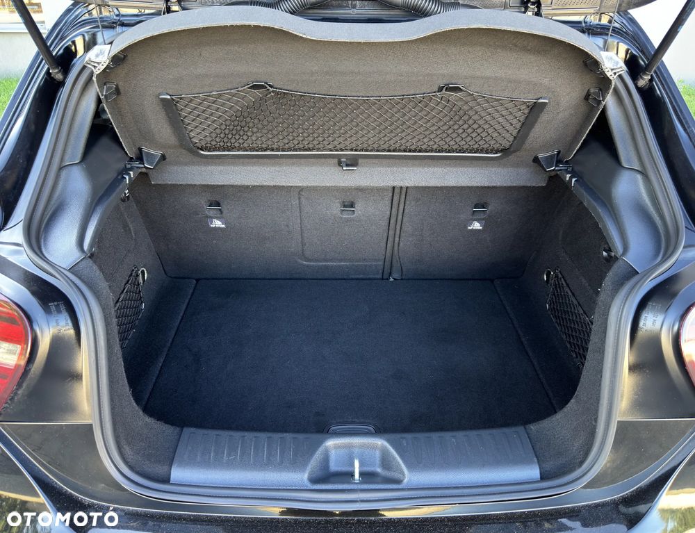 Mercedes-Benz Klasa A 250 4-Matic AMG Line - 13