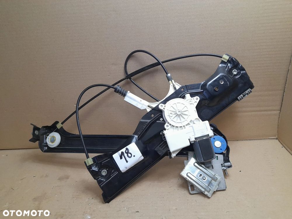 OPEL ASTRA H ELEKTRYCZNY PODNOŚNIK SZYBY DRZWI PRZEDNICH 13193231LH - 1