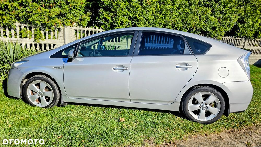 Toyota Prius 1.8 Hybrid Active - 11