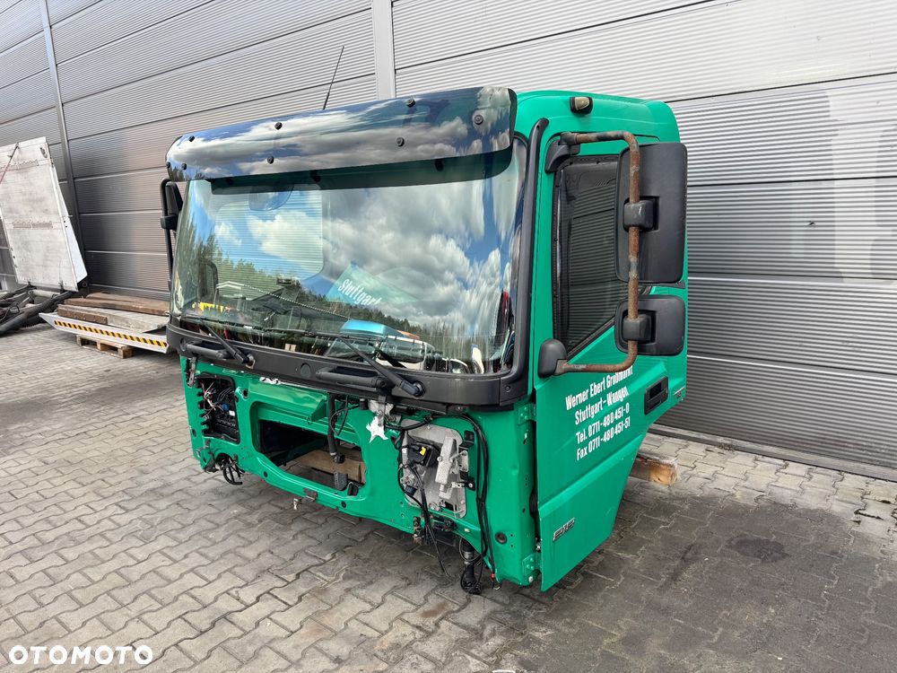 Kabina Mercedes Atego 3 Euro 6, 818, kompletny środek - 1