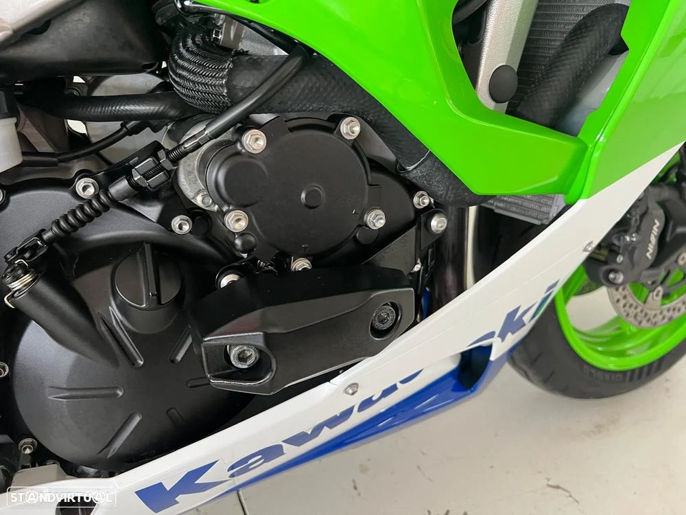 Kawasaki Ninja ZX6R - 40º ANIVERSÁRIO - 6