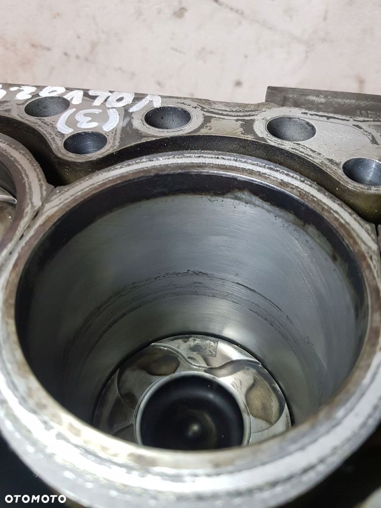 dół silnika volvo v70 xc60 xc70 s60 s80 2.4d d5244t15 181km - 11