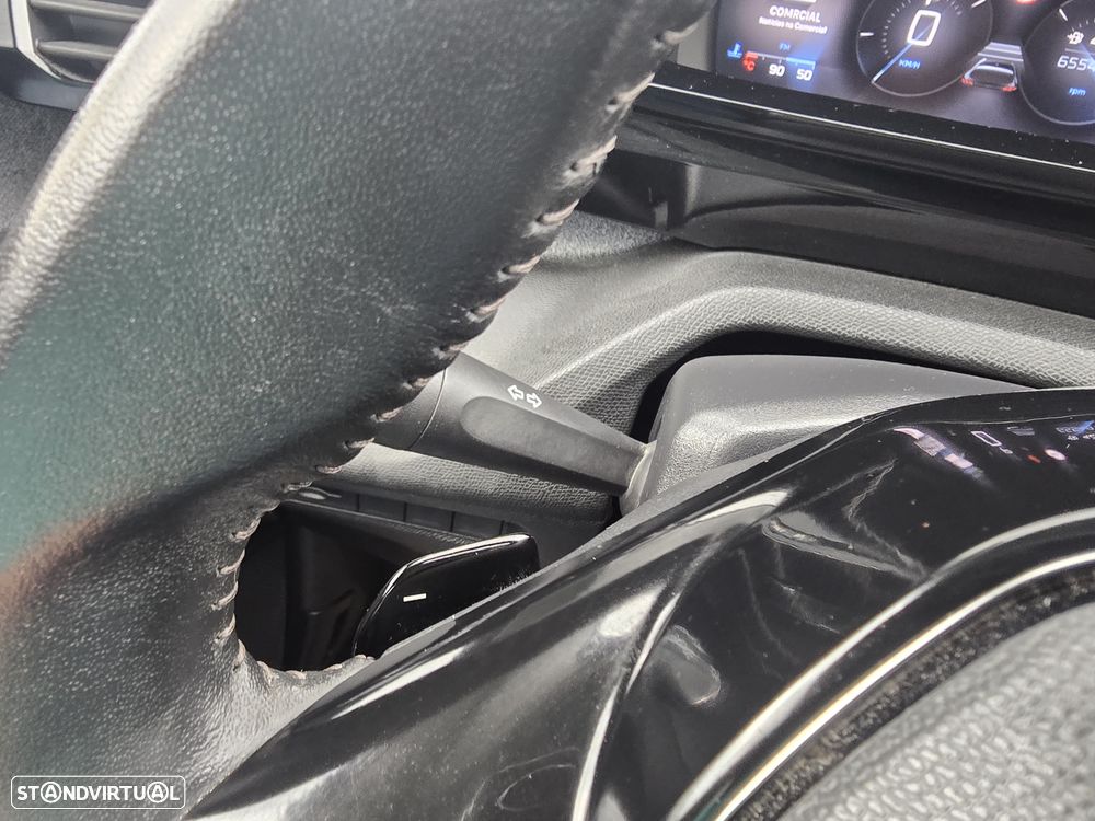 Peugeot 308 PureTech 130 EAT8 Allure - 41