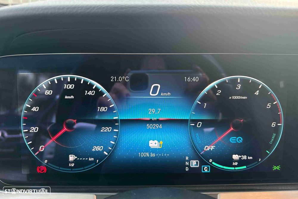 Mercedes-Benz E 300 de Avantgarde - 13