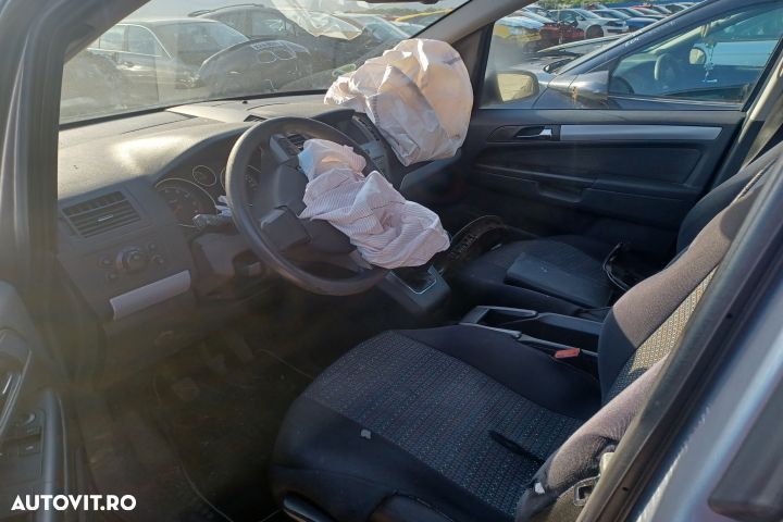 Radio cd 383555646 13262744 Opel Zafira B [2005 - 2010] Minivan 5-usi - 8