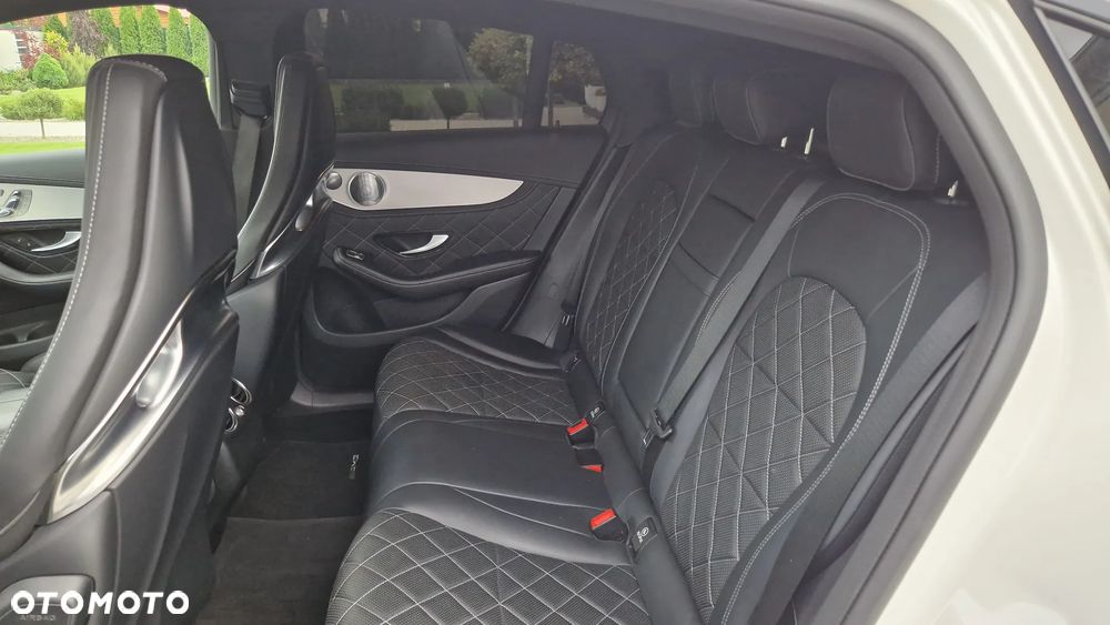 Mercedes-Benz GLC AMG 63 S 4Matic+ AMG Speedshift MCT 9G - 15