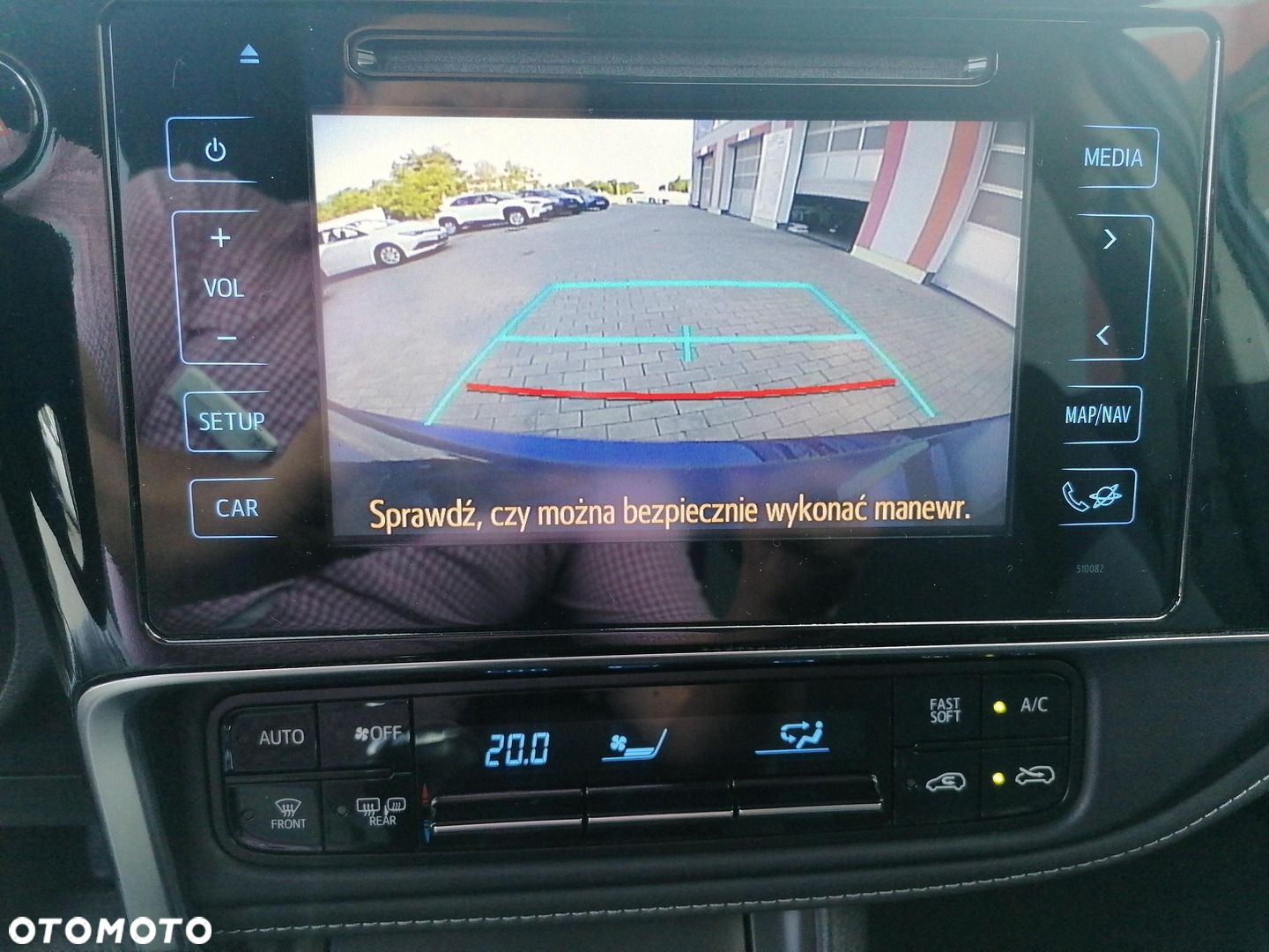 Toyota Auris - 15