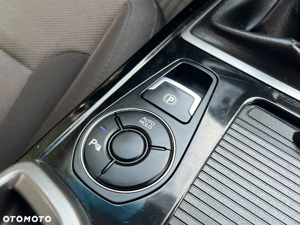 Hyundai i40 Kombi 1.7 CRDi Style - 17