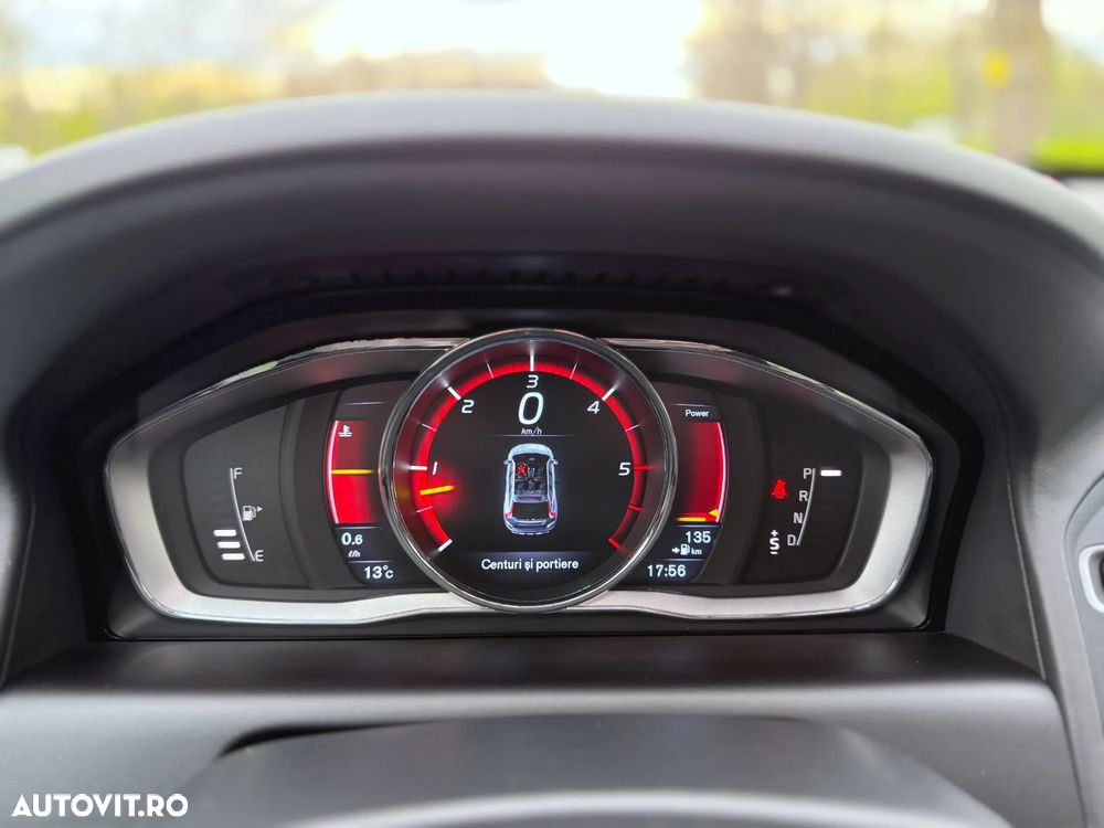 Volvo XC 60 D5 AWD Geartronic Summum - 13