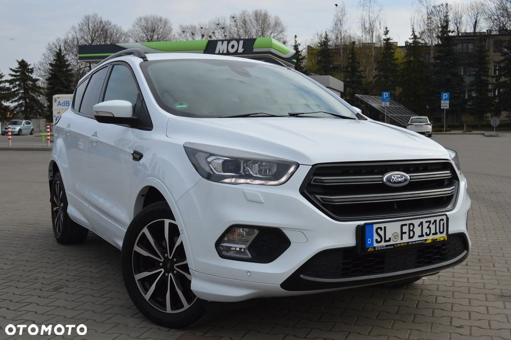 Ford Kuga 1.5 EcoBoost 2x4 ST-Line - 20