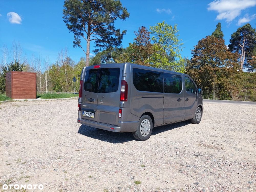 Opel Vivaro - 2