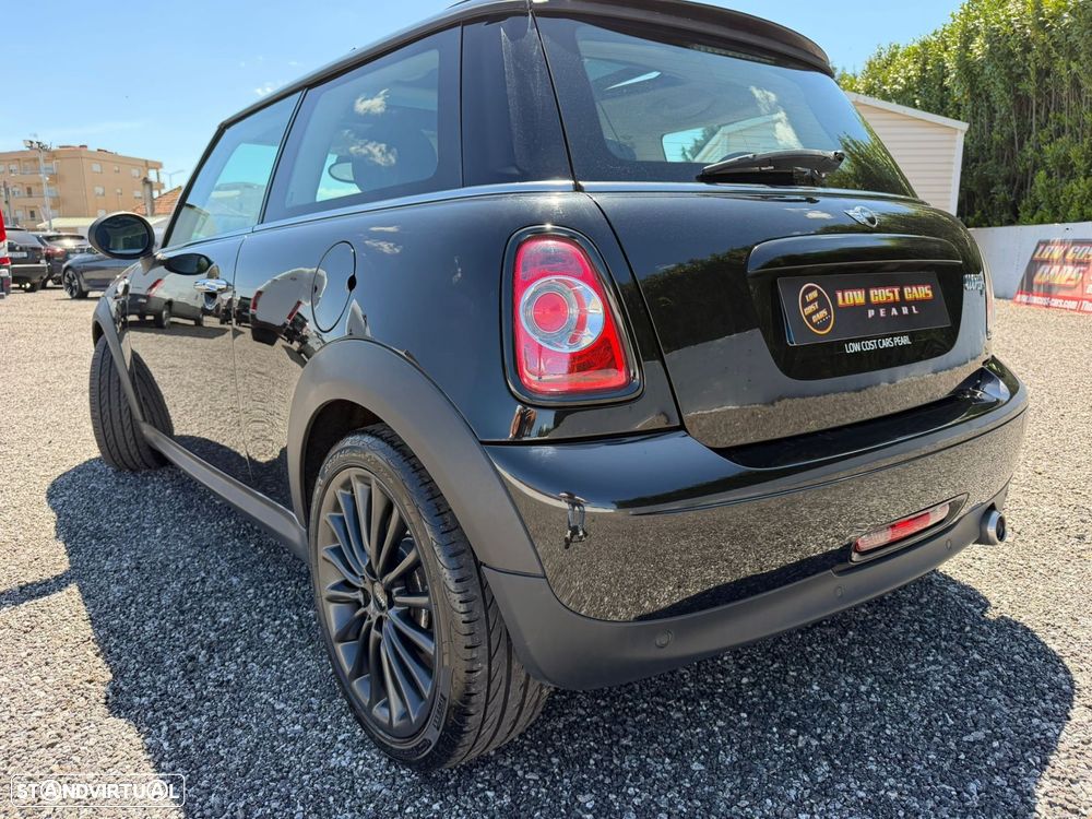 MINI 3 Portas Cooper D - 11