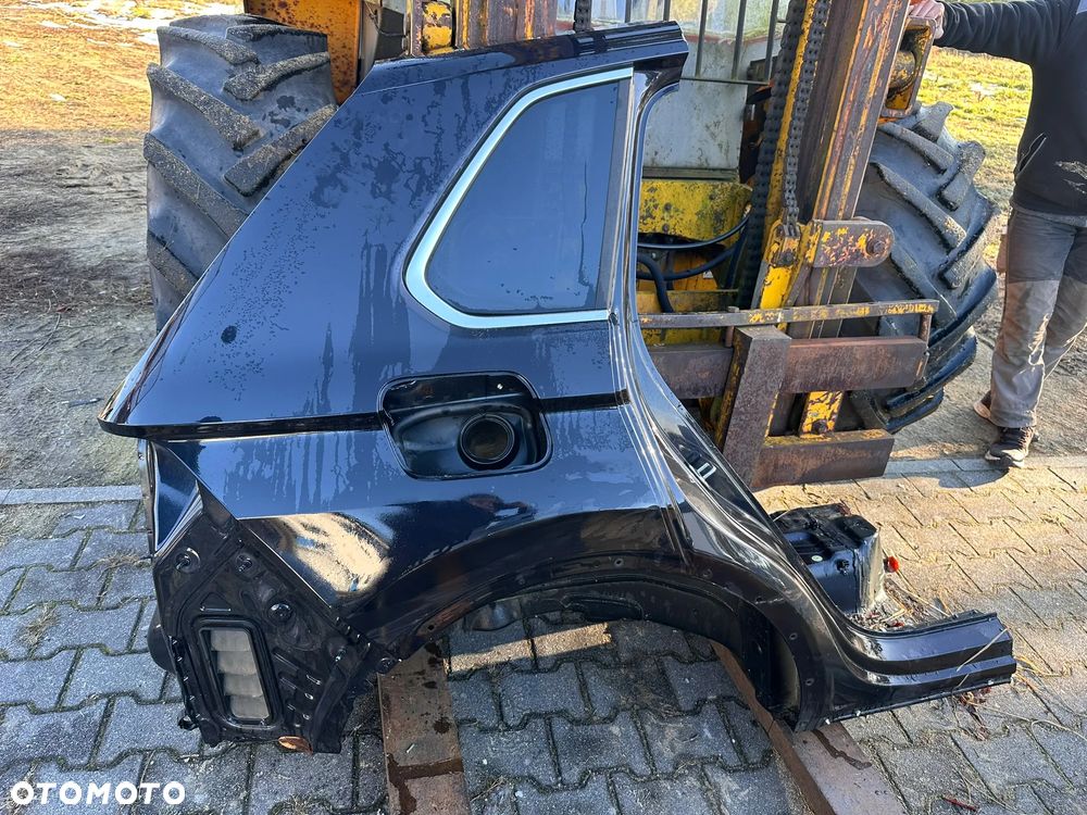 Ćwiartka, błotnik prawy tył VW Tiguan II 5NA - 1
