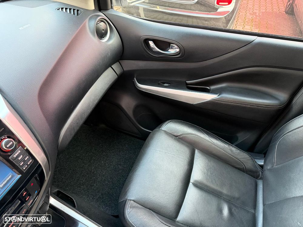 Nissan Navara 2.3 dCi CD 4WD Tekna AT - 18