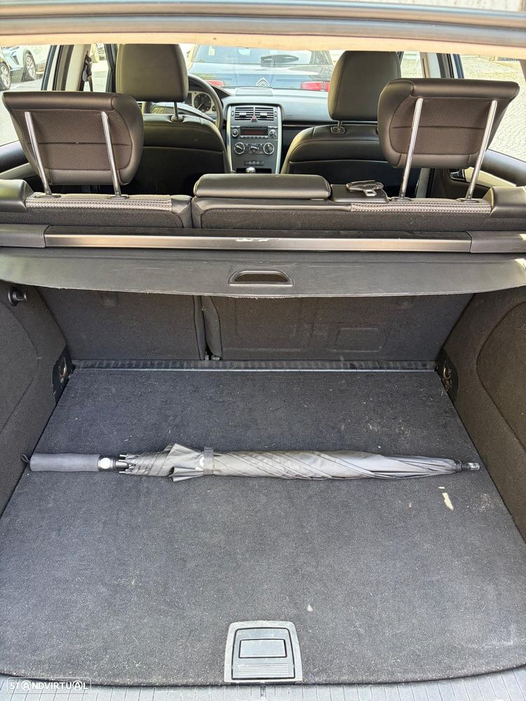 Mercedes-Benz B 180 CDI - 15