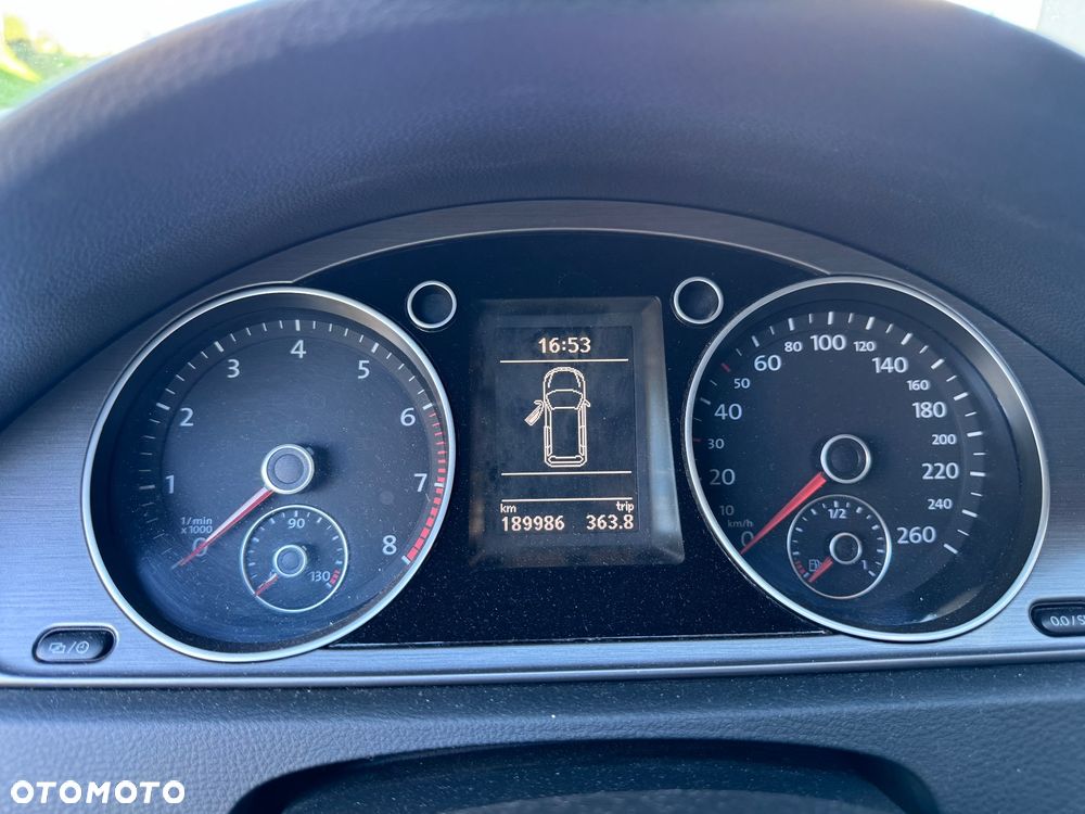 Volkswagen Passat 1.8 TSI Comfortline - 7