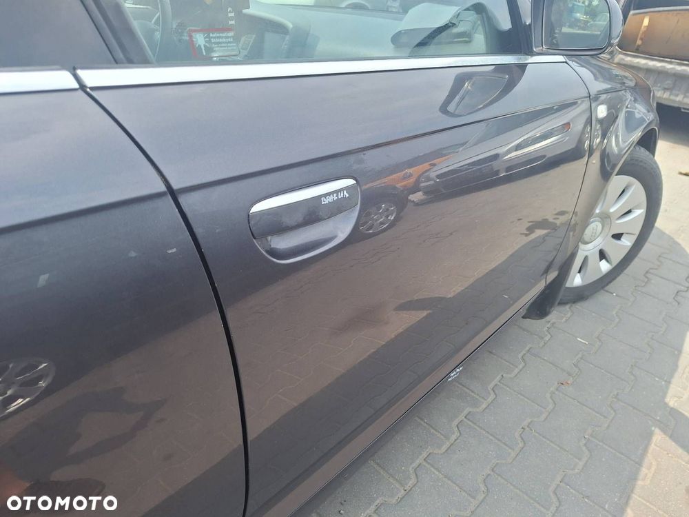 DRZWI KOMPLETNE PRAWY PRZÓD + LUSTERKO AUDI A6 C6 LZ7Q - 2