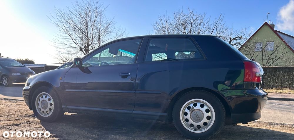 Audi A3 3-drzwiowe 1.6 Attraction - 7