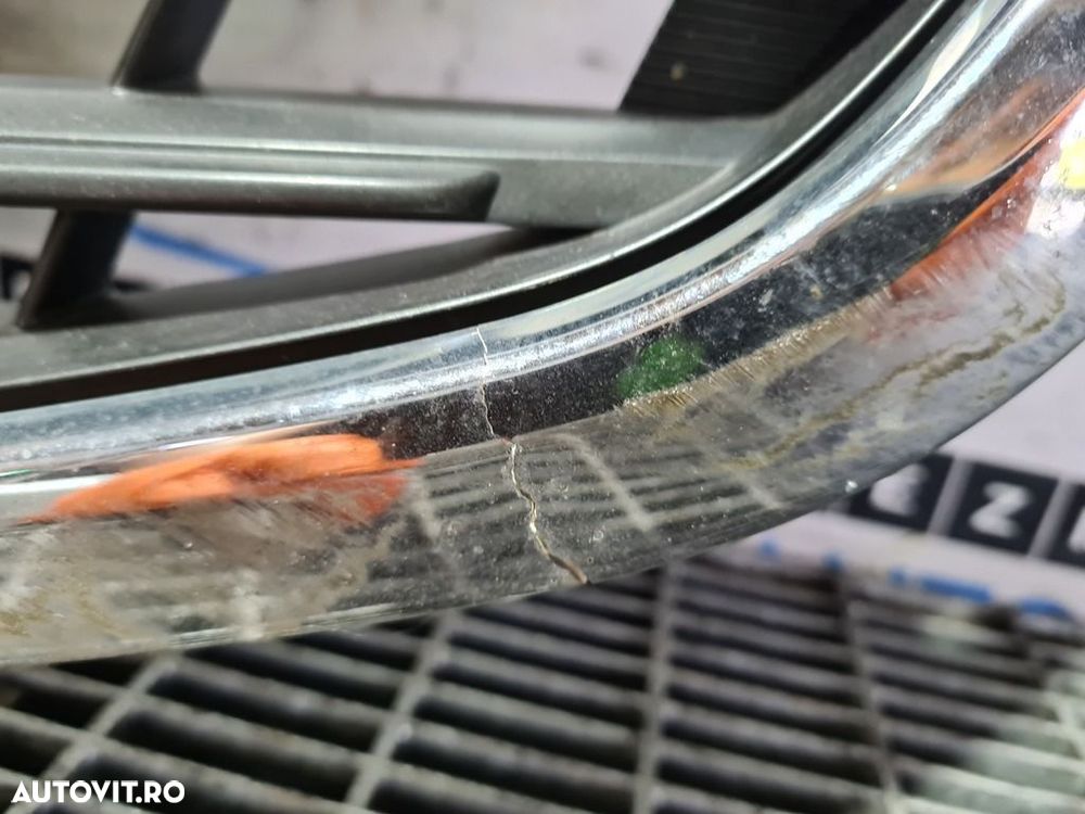 Grila fata Kia Sportage III 2010 - 2016 (987) CROM RUPT GRILA CRĂPATĂ ȘI LIPSEȘTE O ... - 5