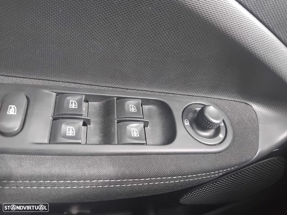 Renault Zoe (c/ Bateria) Life 40 - 16