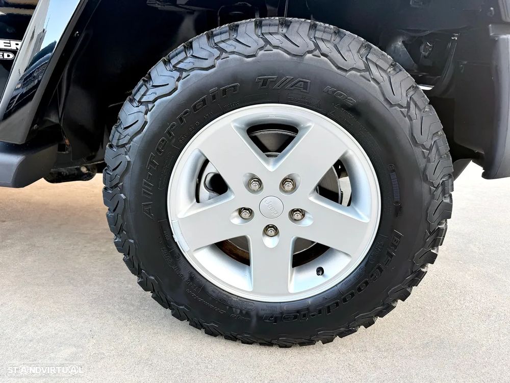 Jeep Wrangler Unlimited 2.8 CRD ATX Sahara Adventure Edition - 40