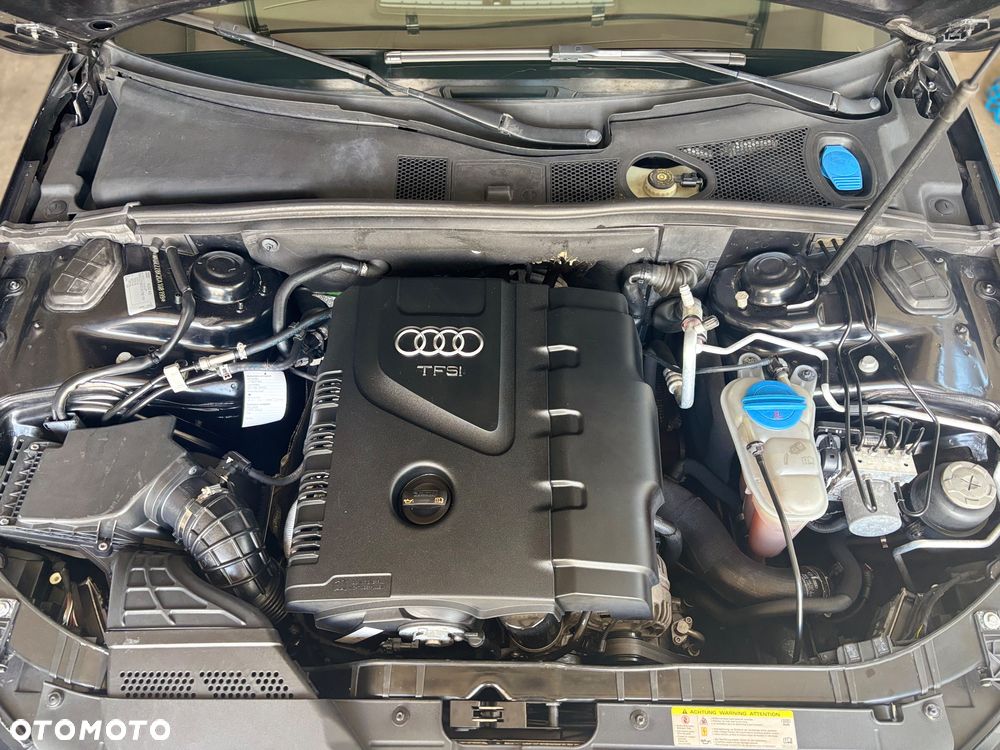 Audi A4 Limousine - 10