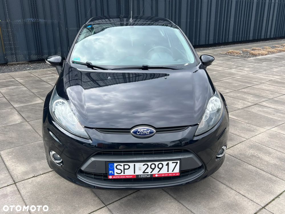 Ford Fiesta 1.25 Champions Edition - 25