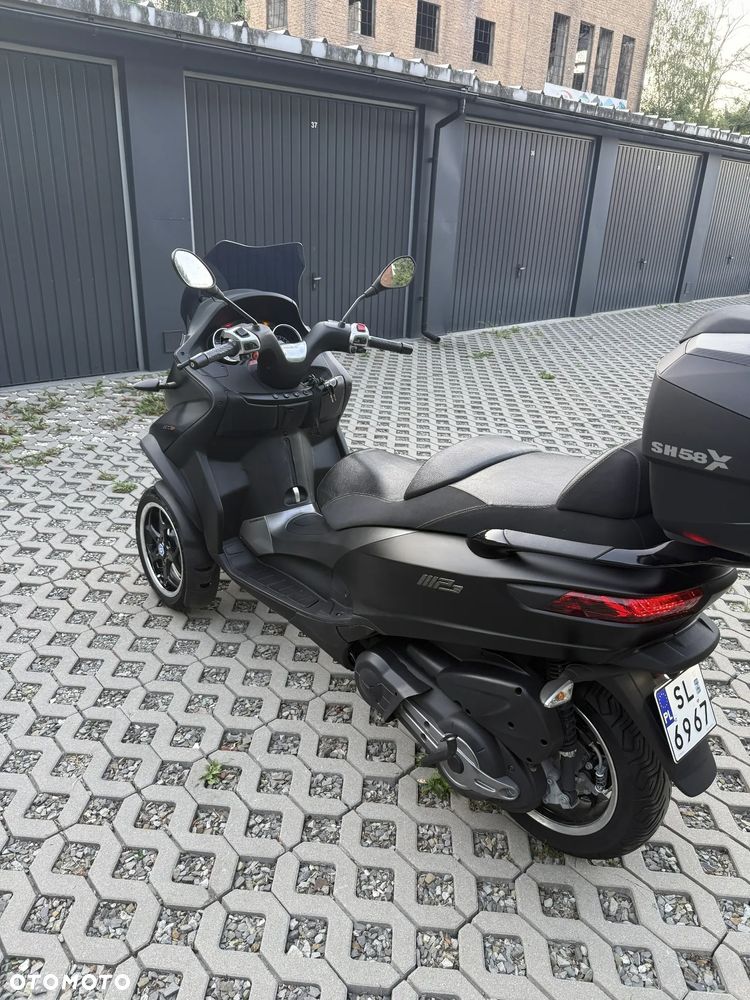Piaggio MP-3 - 8