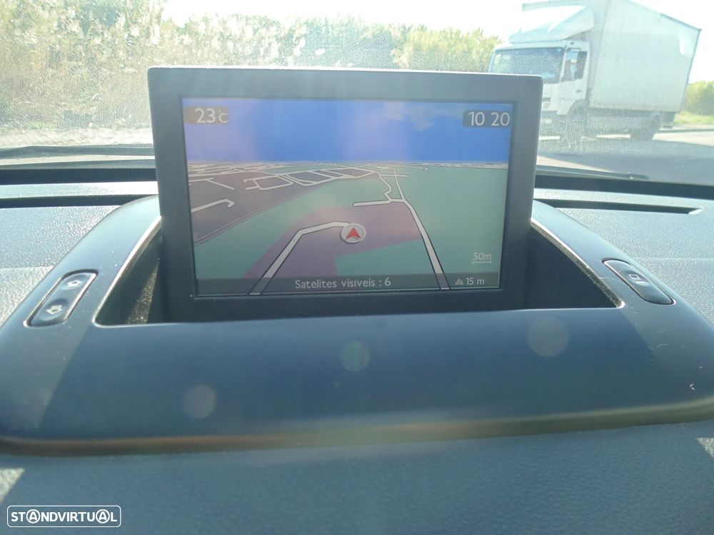Peugeot 3008 1.6 HDi Style - 26