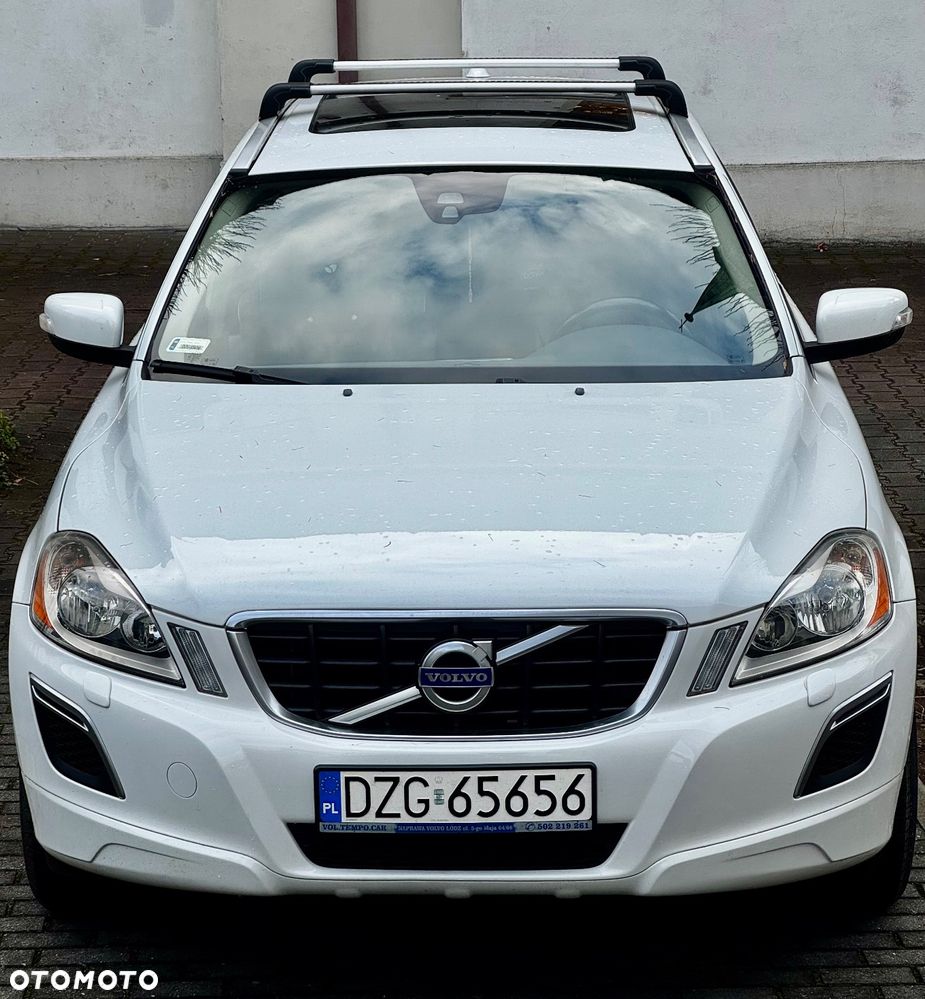 Volvo XC 60 T6 AWD Geartronic Momentum - 30