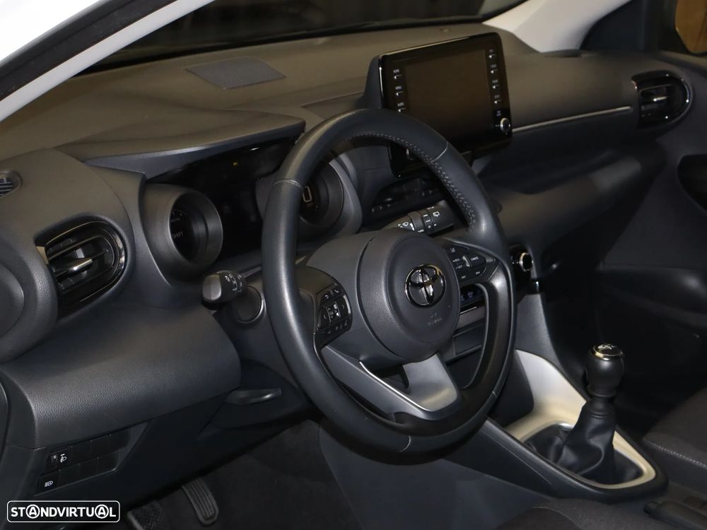 Toyota Yaris 1.5 VVT-i Exclusive - 20