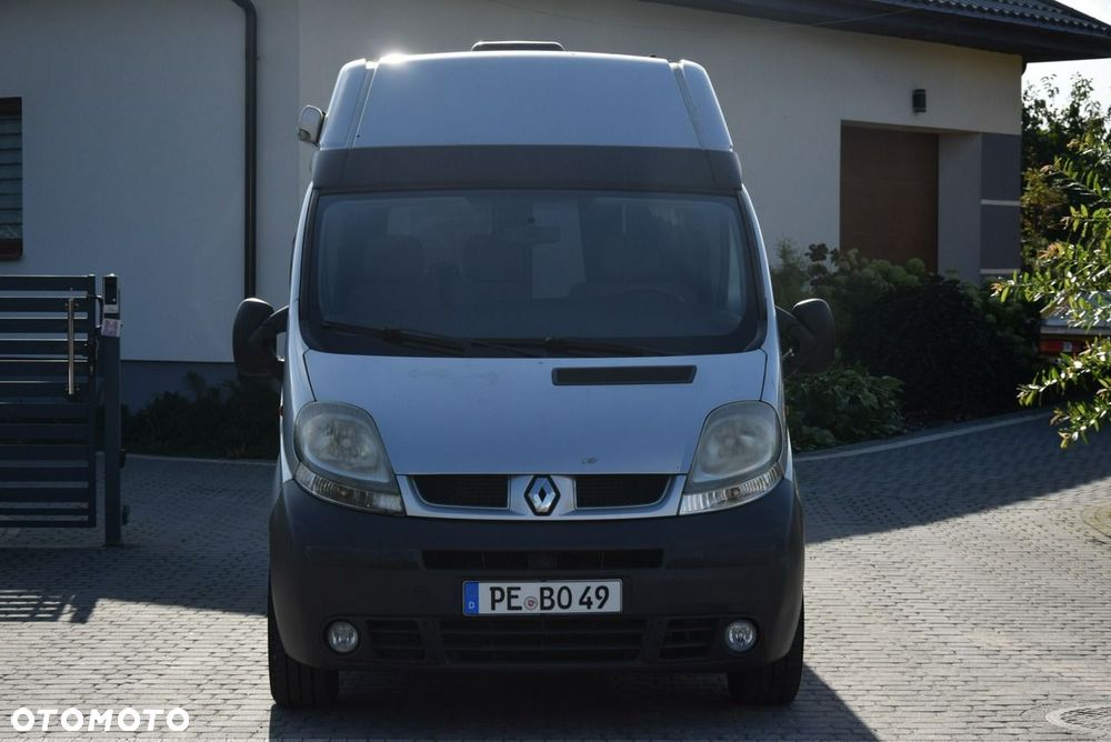Renault Trafic - 2