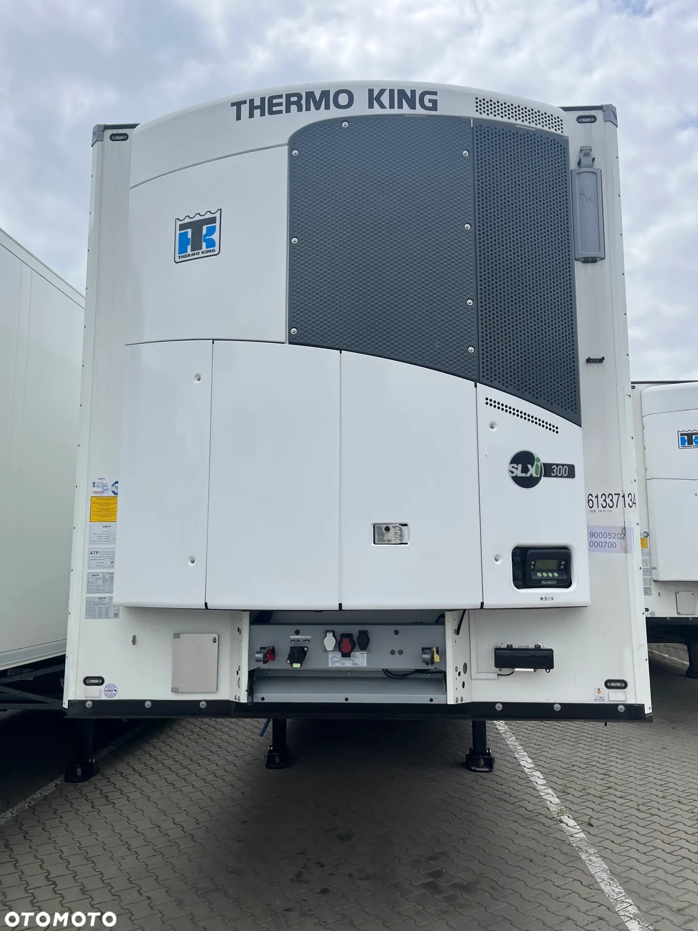 Schmitz Cargobull SKO - 2