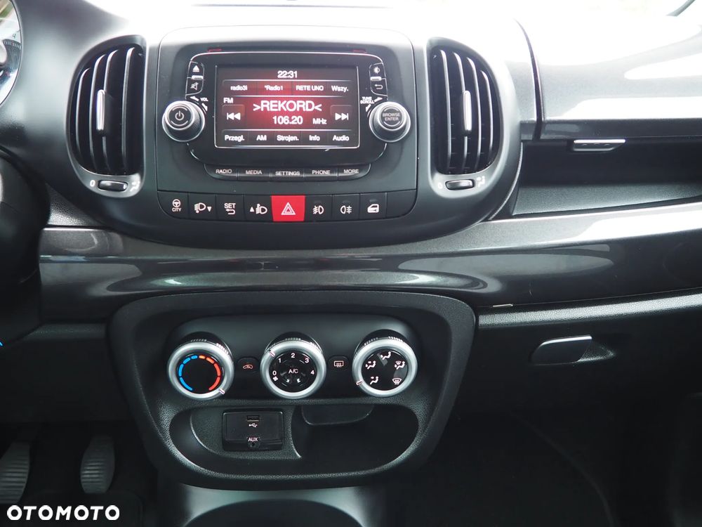 Fiat 500L 1.4 16V Urban Edition - 26