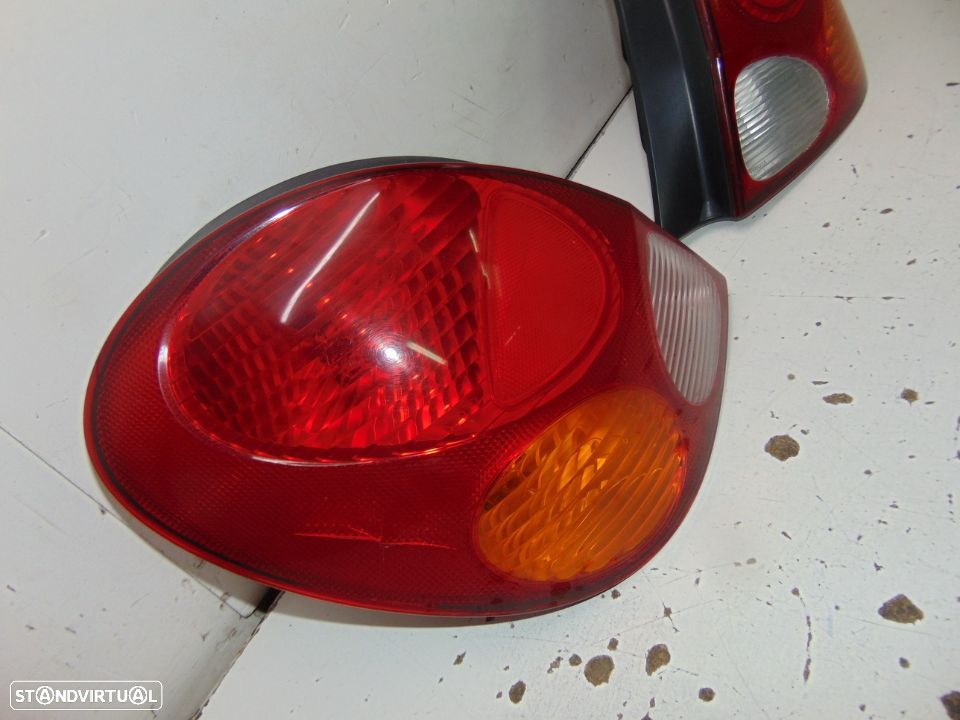 Toyota corolla farolins - 2