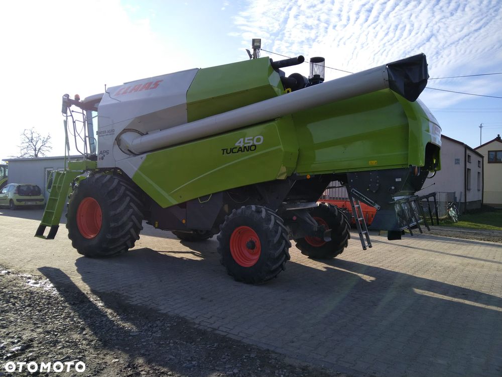 Claas Tucano 450 - 9