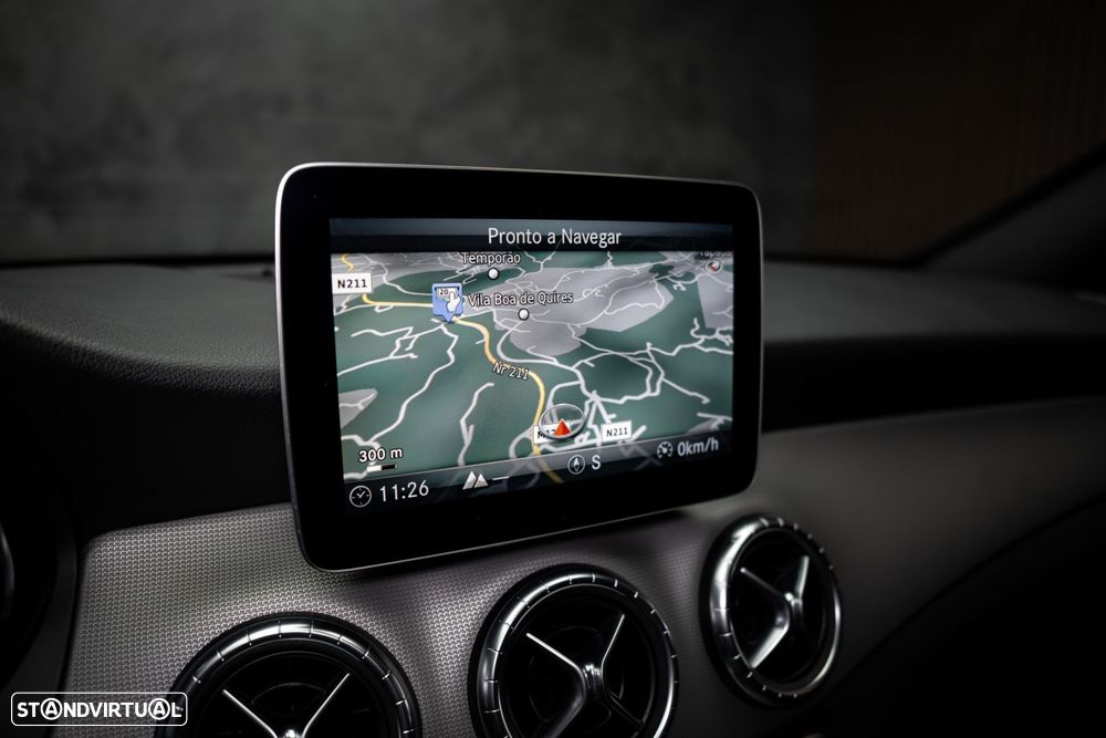 Mercedes-Benz CLA 180 d Urban - 47