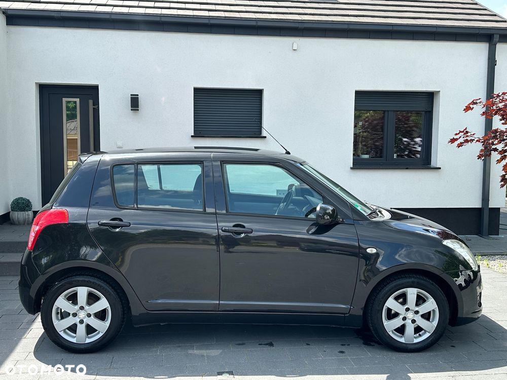 Suzuki Swift - 8