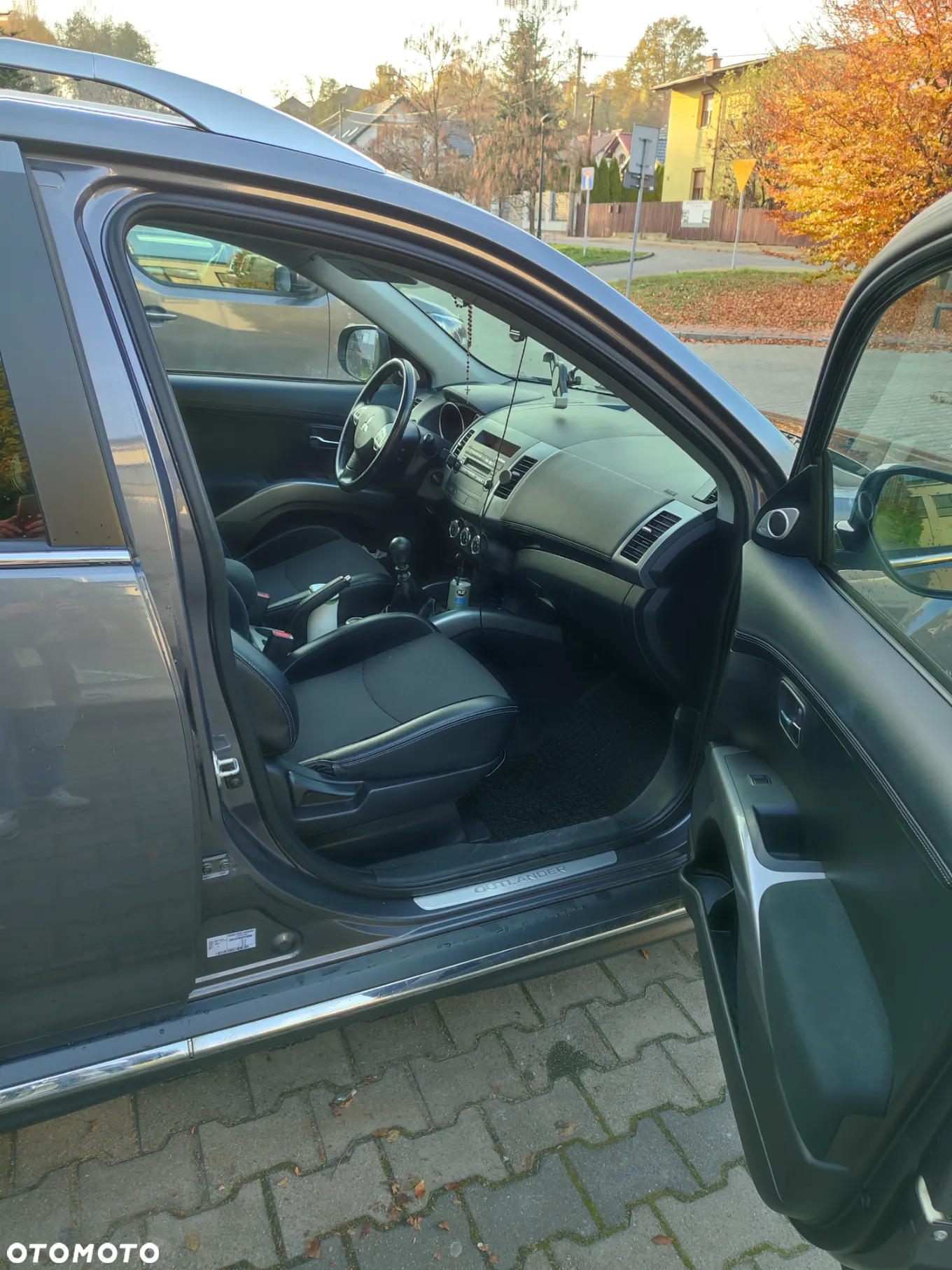 Mitsubishi Outlander 2.0 DID Invite SE - 7