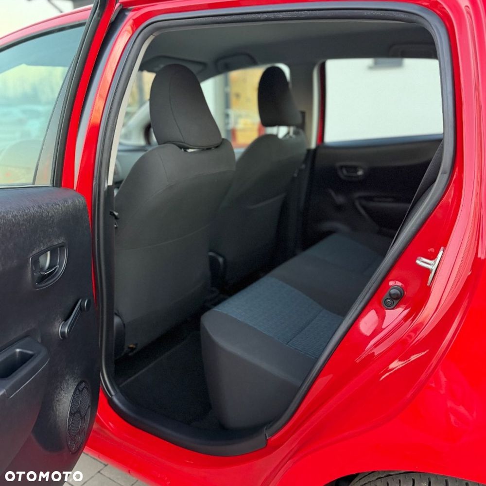 Toyota Yaris - 23