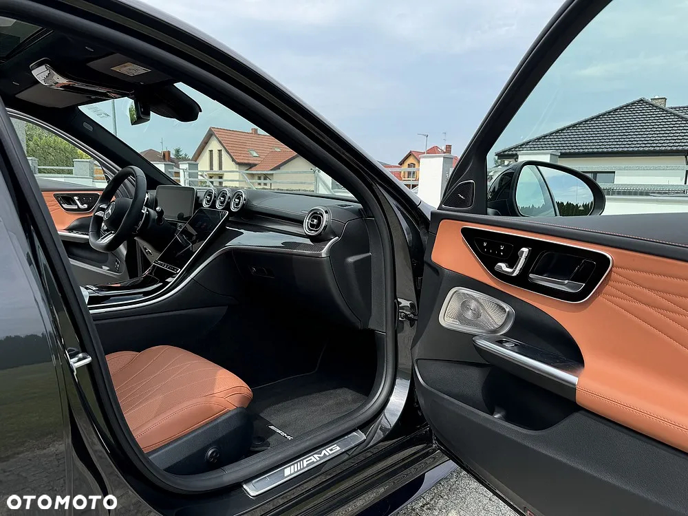 Mercedes-Benz Klasa C AMG 63 S E Performance PHEV 4-Matic - 38