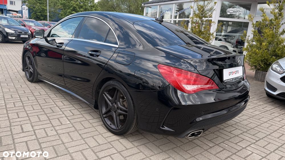 Mercedes-Benz CLA 180 7G-DCT AMG Line - 3