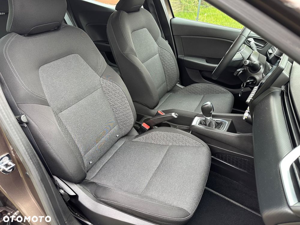 Renault Clio E-TECH Hybrid 140 INTENS - 24
