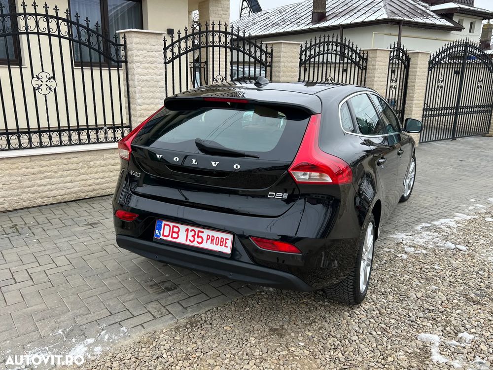 Volvo V40 D2 Inscription - 4