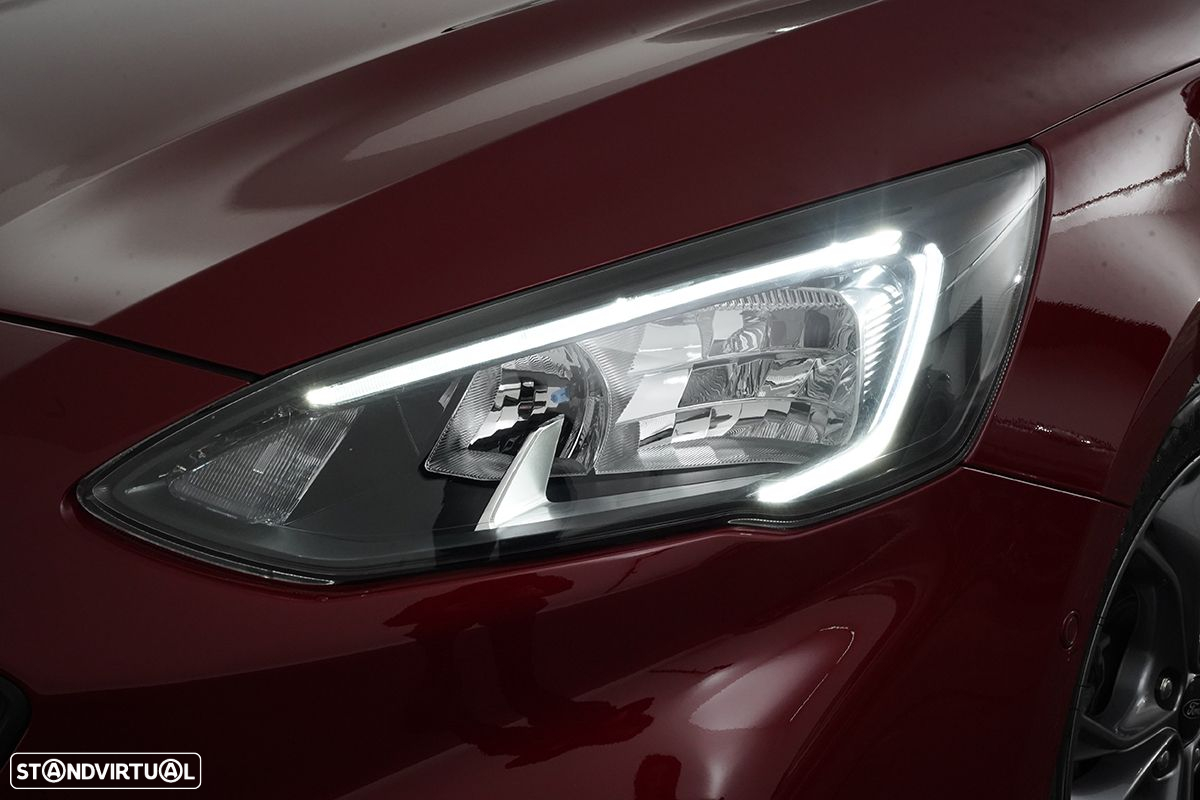 Ford Focus 1.0 EcoBoost MHEV ST-Line - 6